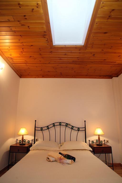 Menelia Cottage Platístoma Pokoj fotografie