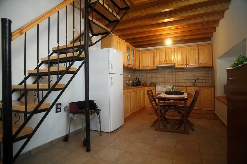 Menelia Cottage Platístoma Pokoj fotografie