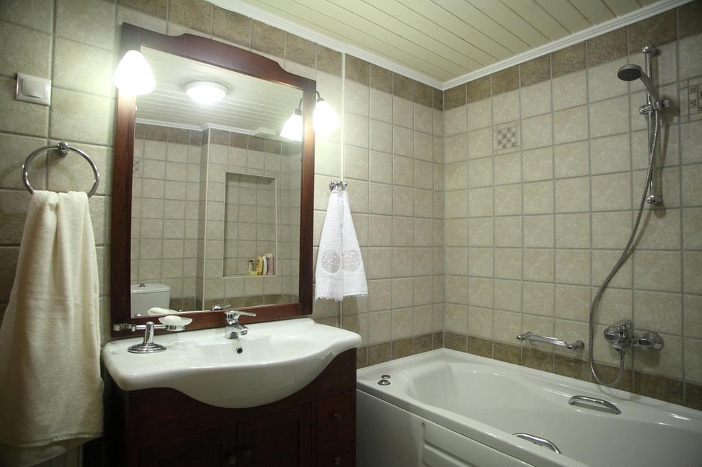 Menelia Cottage Platístoma Pokoj fotografie